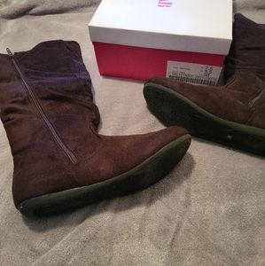 Christin Michaels boots